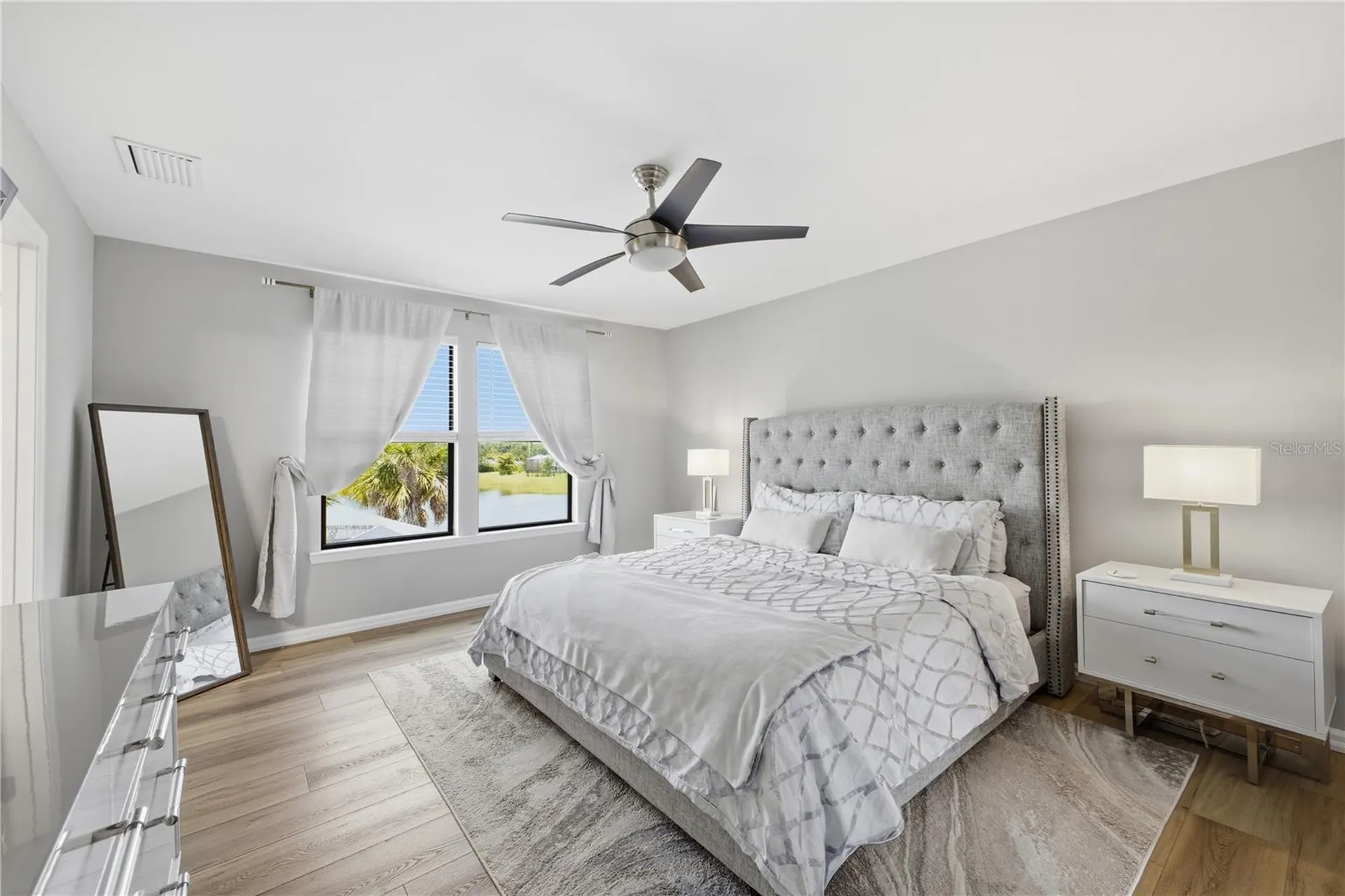 16306 Pine Mist Drive Bradenton FL 34211