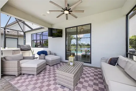 16306 Pine Mist Drive Bradenton FL 34211