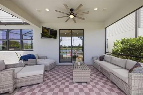 16306 Pine Mist Drive Bradenton FL 34211