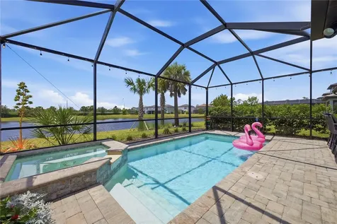 16306 Pine Mist Drive Bradenton FL 34211