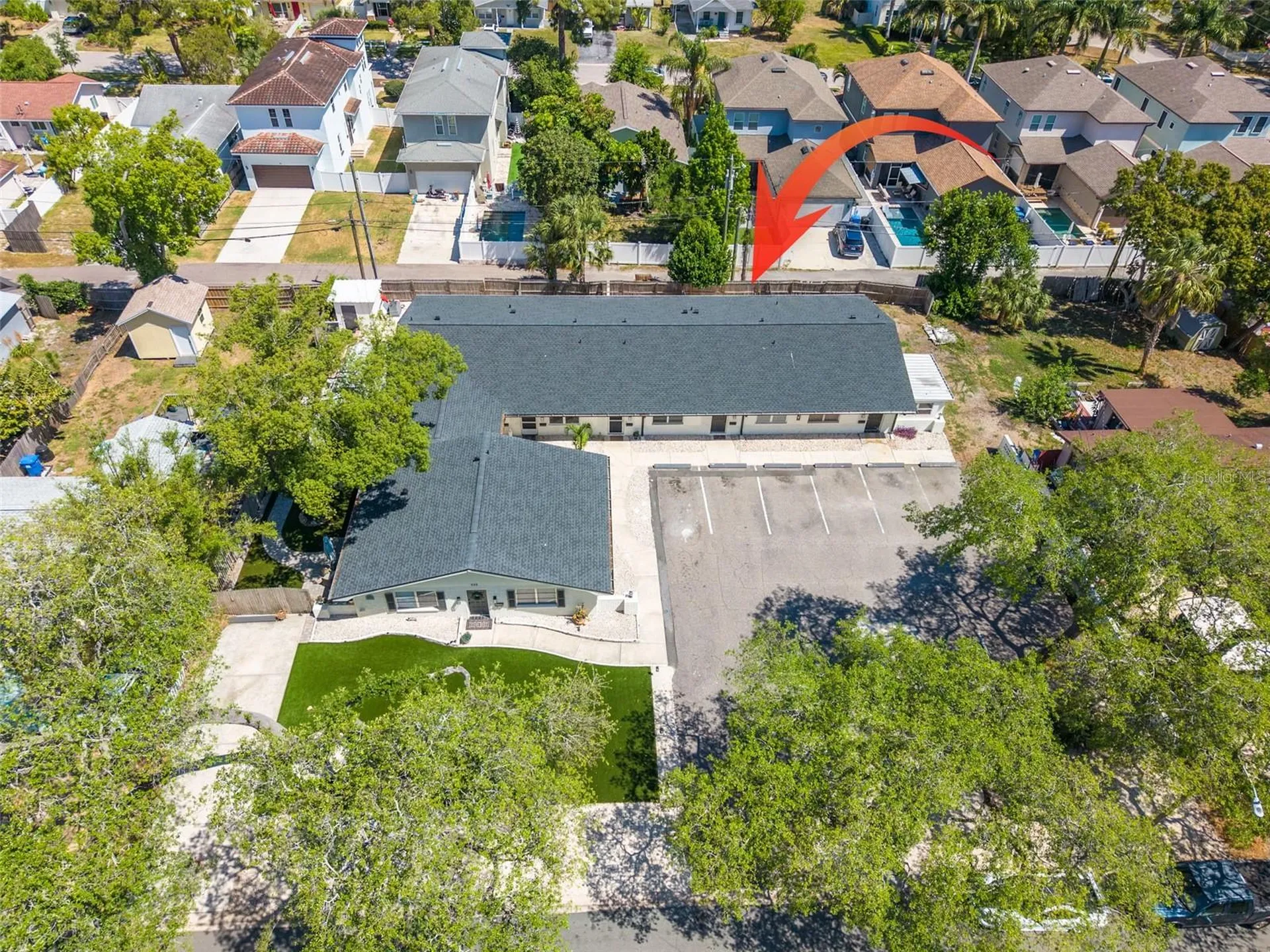 535 32nd Avenue N St Petersburg FL 33704