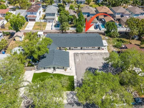 535 32nd Avenue N St Petersburg FL 33704