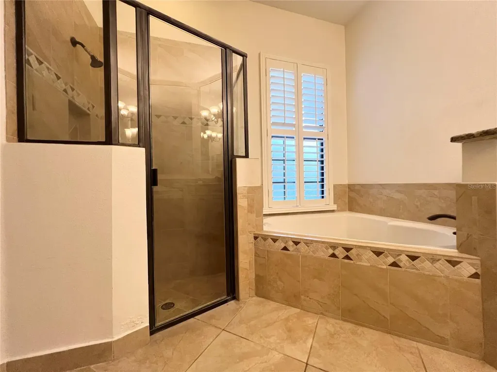 8213 Prestbury Drive Orlando FL 32832