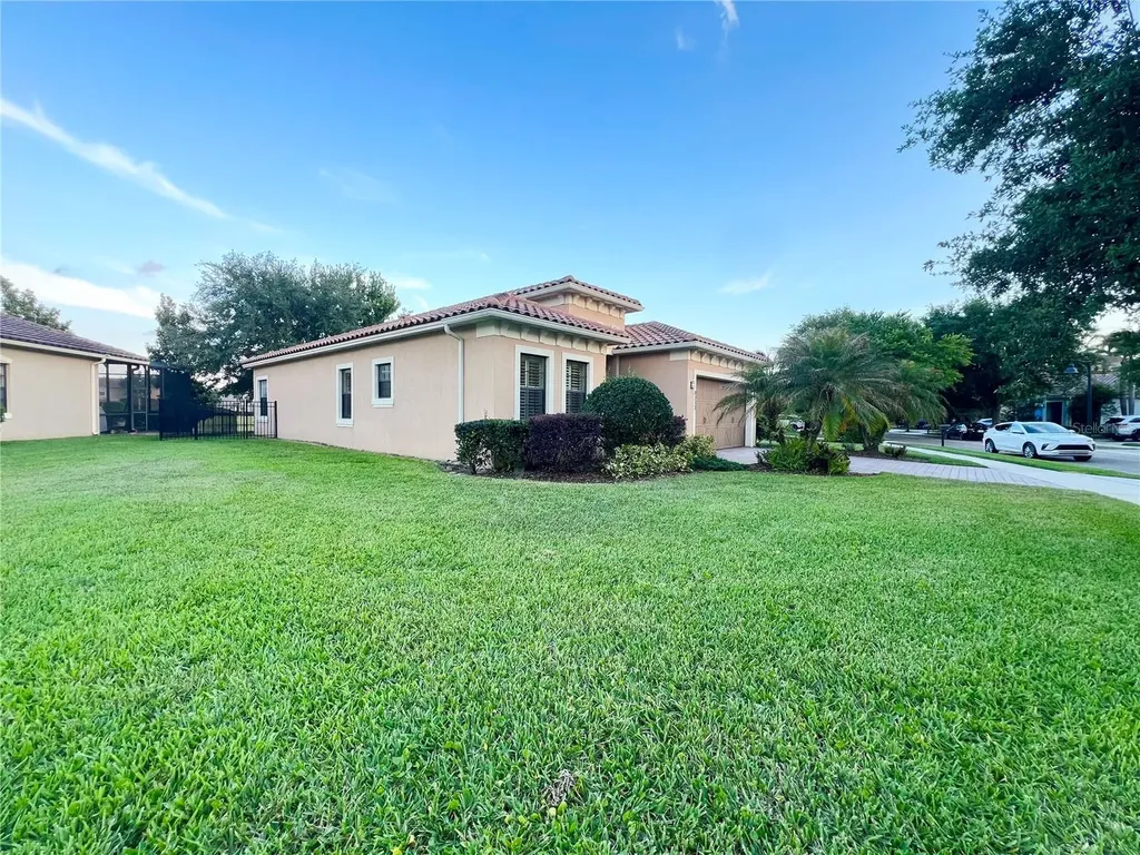 8213 Prestbury Drive Orlando FL 32832