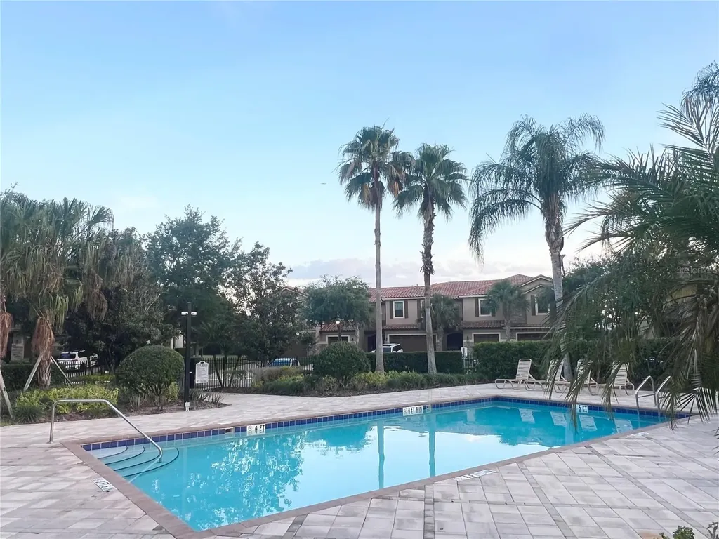 8213 Prestbury Drive Orlando FL 32832
