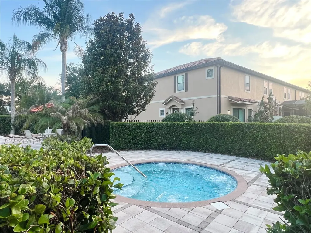 8213 Prestbury Drive Orlando FL 32832