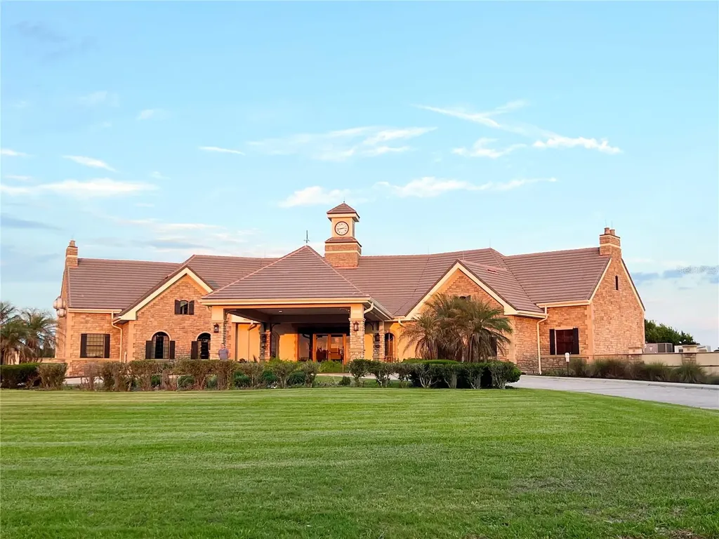 8213 Prestbury Drive Orlando FL 32832