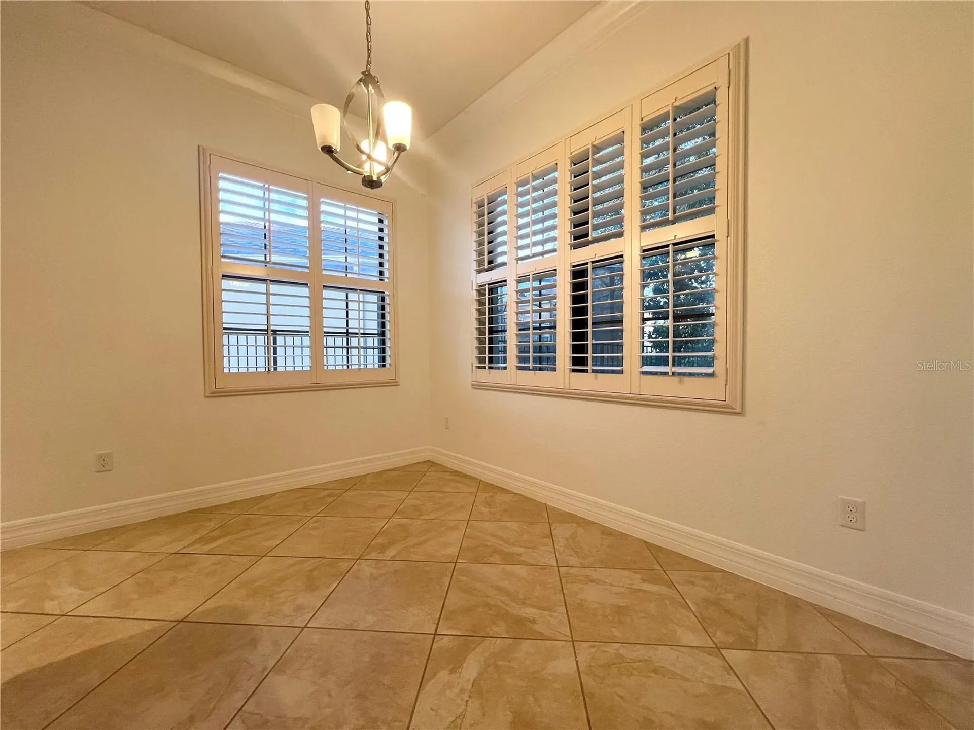 8213 Prestbury Drive Orlando FL 32832