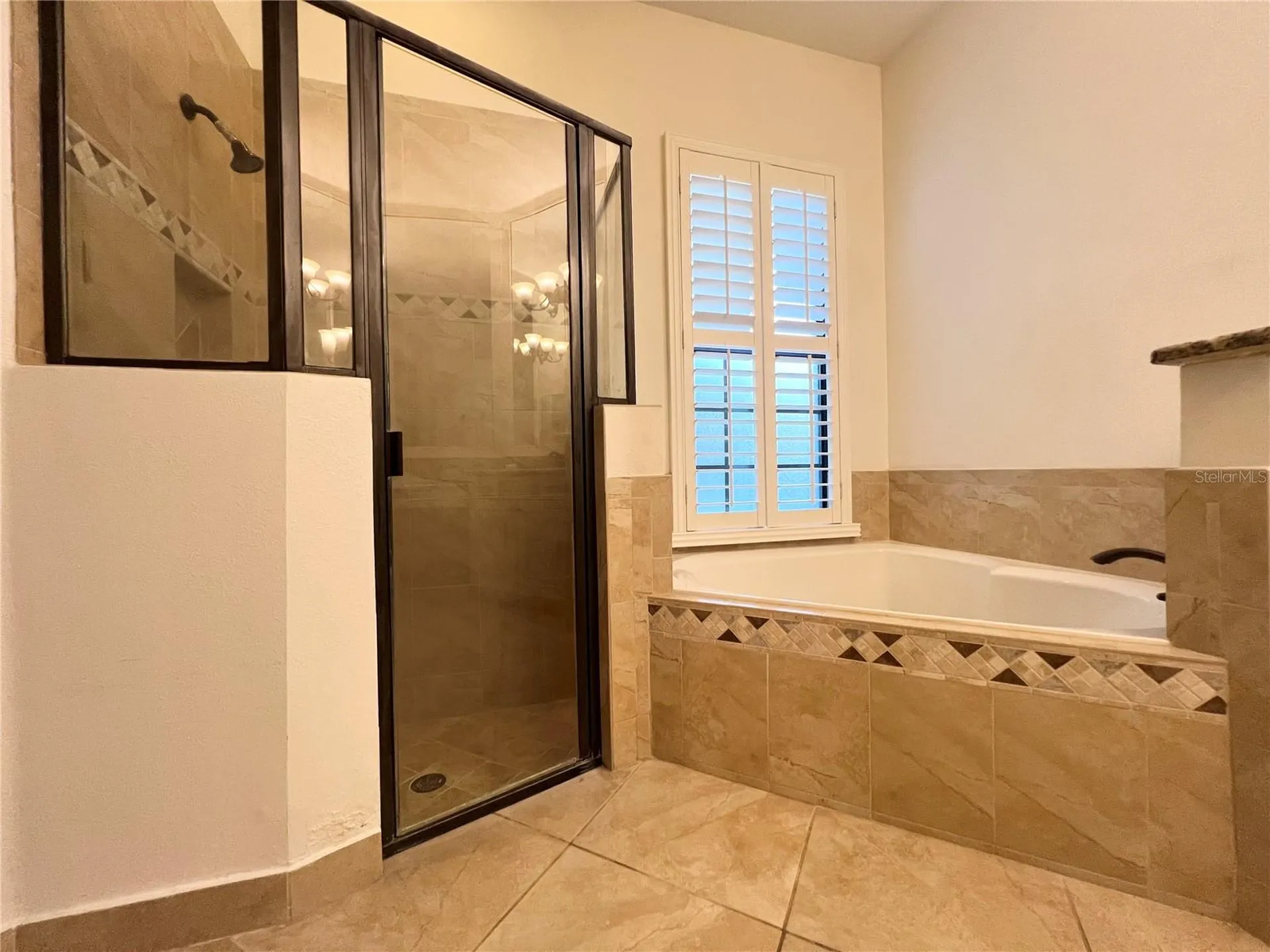 8213 Prestbury Drive Orlando FL 32832