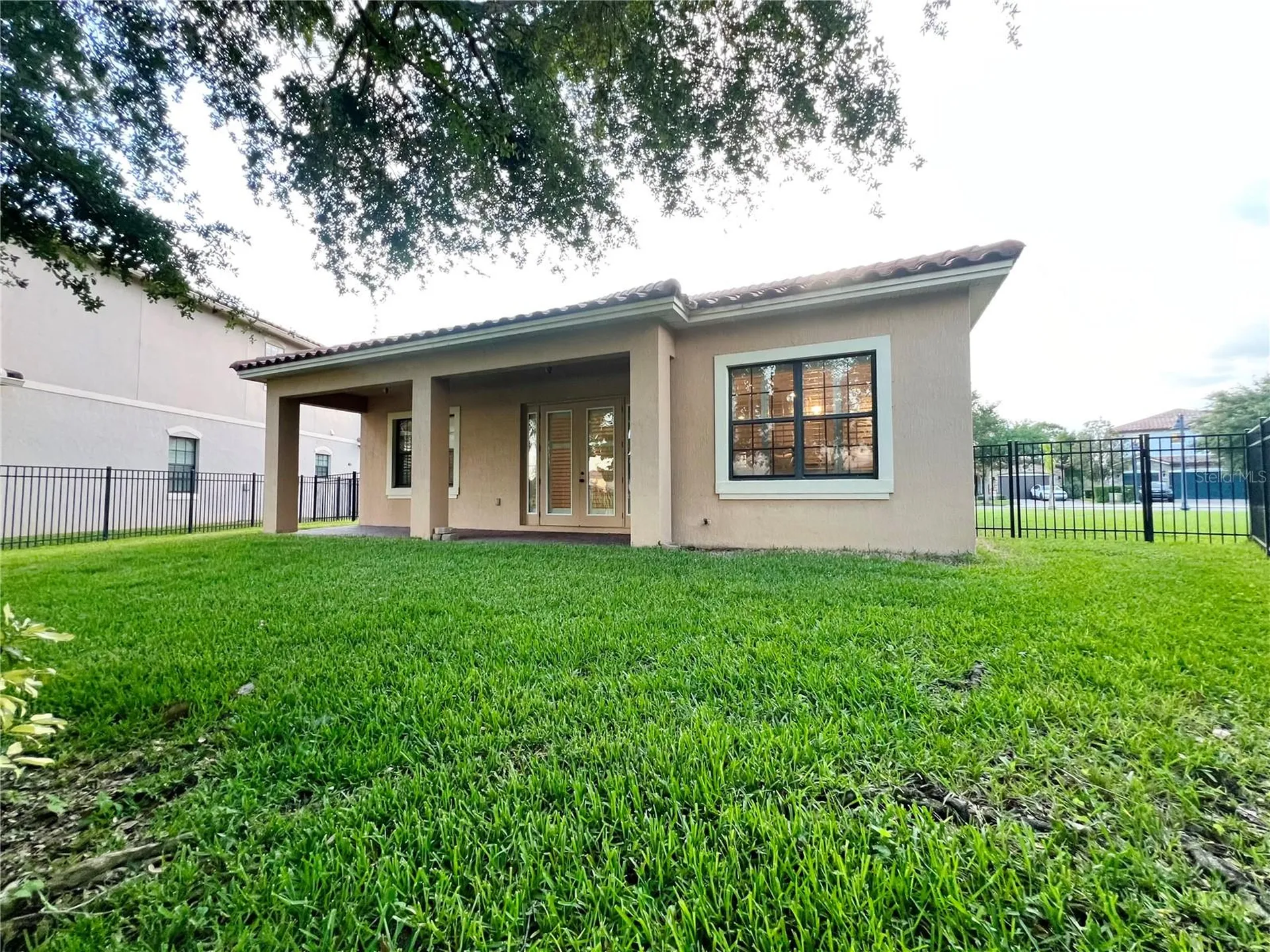 8213 Prestbury Drive Orlando FL 32832