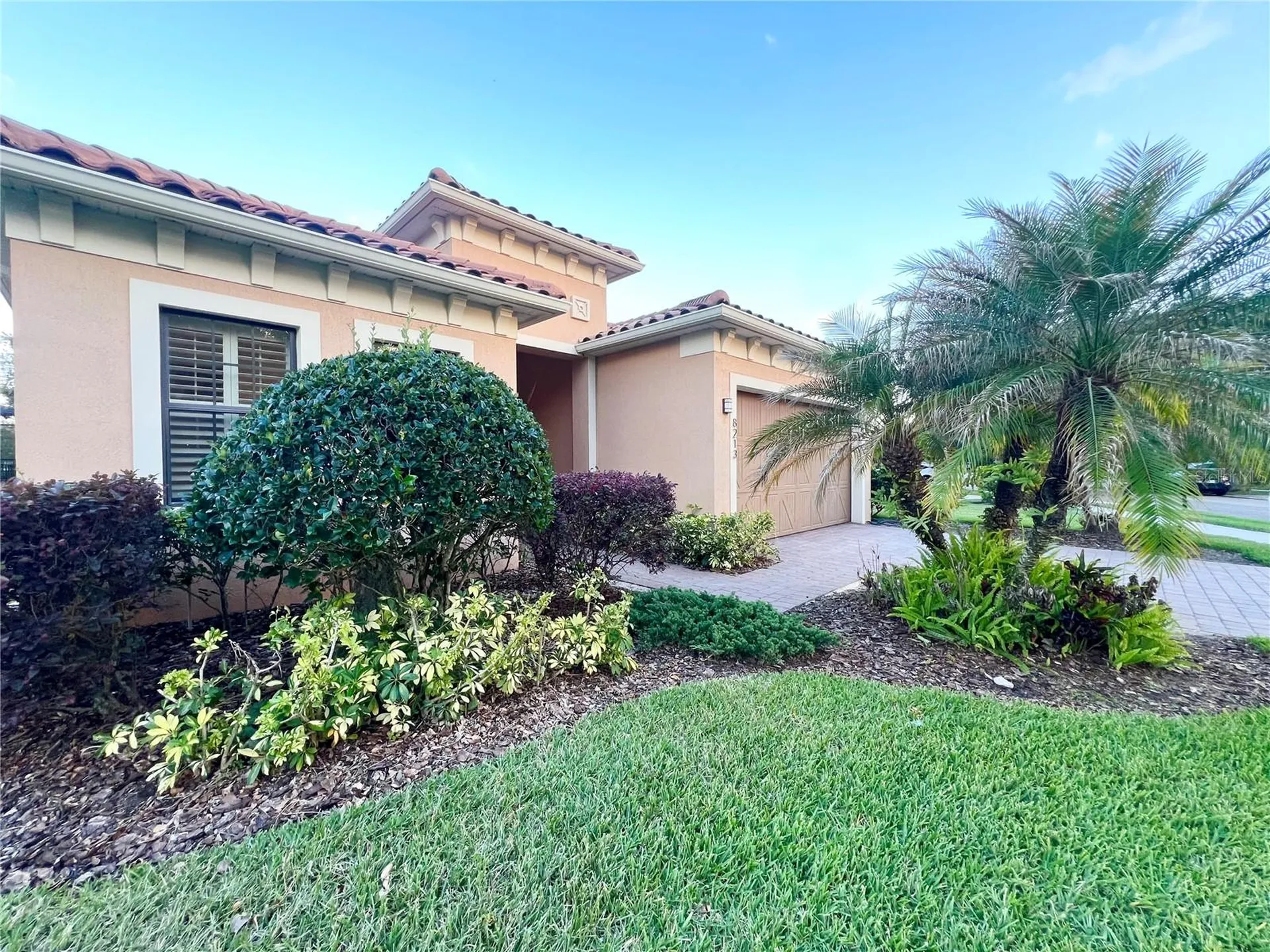 8213 Prestbury Drive Orlando FL 32832