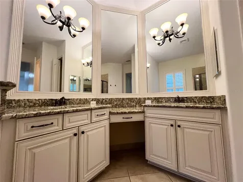 8213 Prestbury Drive Orlando FL 32832