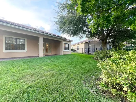 8213 Prestbury Drive Orlando FL 32832