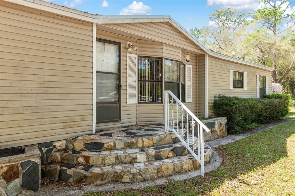 15460 SW 85th Avenue Dunnellon FL 34432