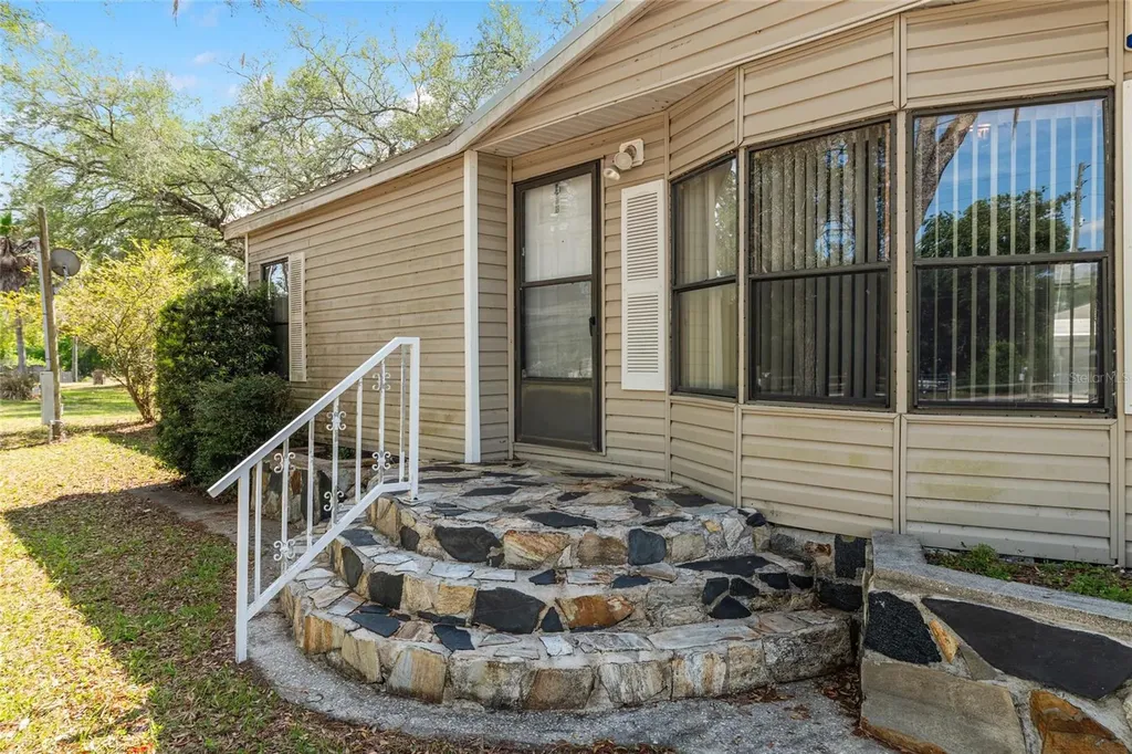 15460 SW 85th Avenue Dunnellon FL 34432