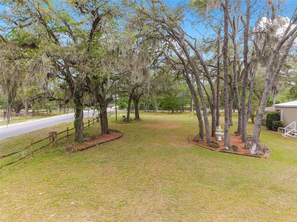 15460 SW 85th Avenue Dunnellon FL 34432