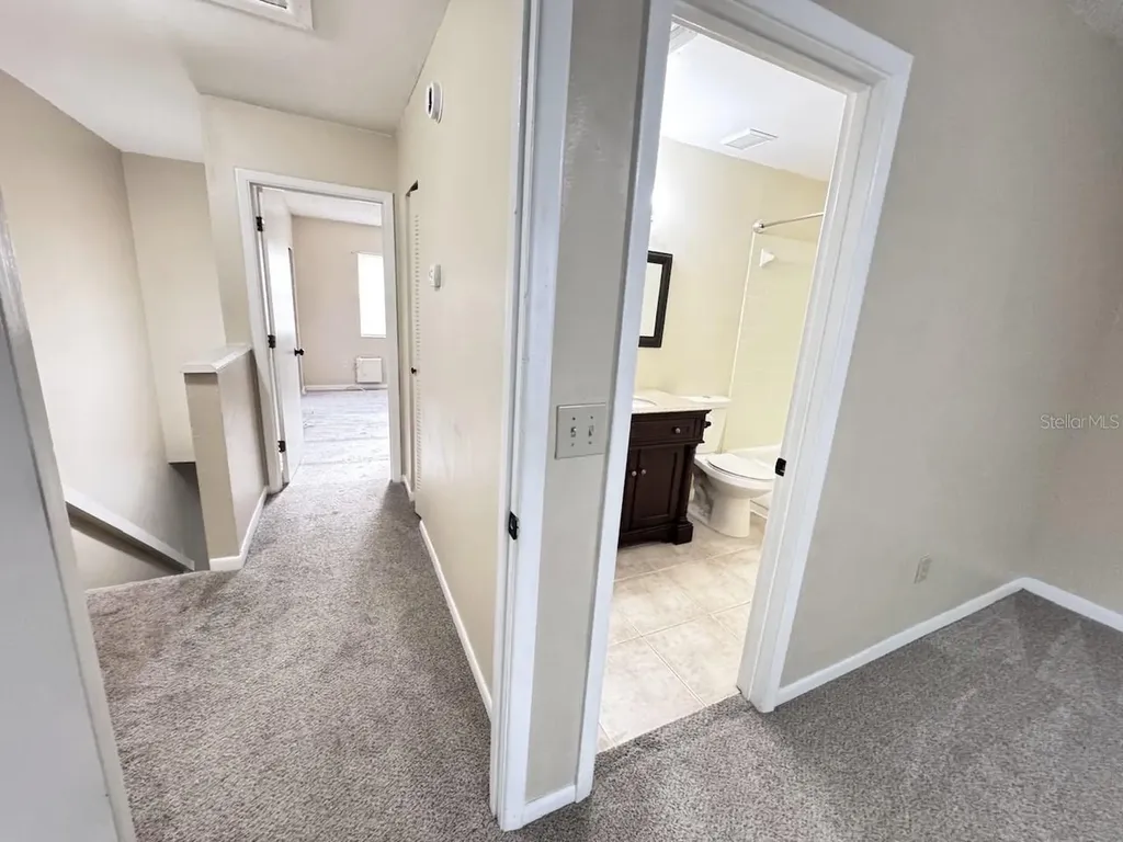 10128 Lake Oak Circle Tampa FL 33624