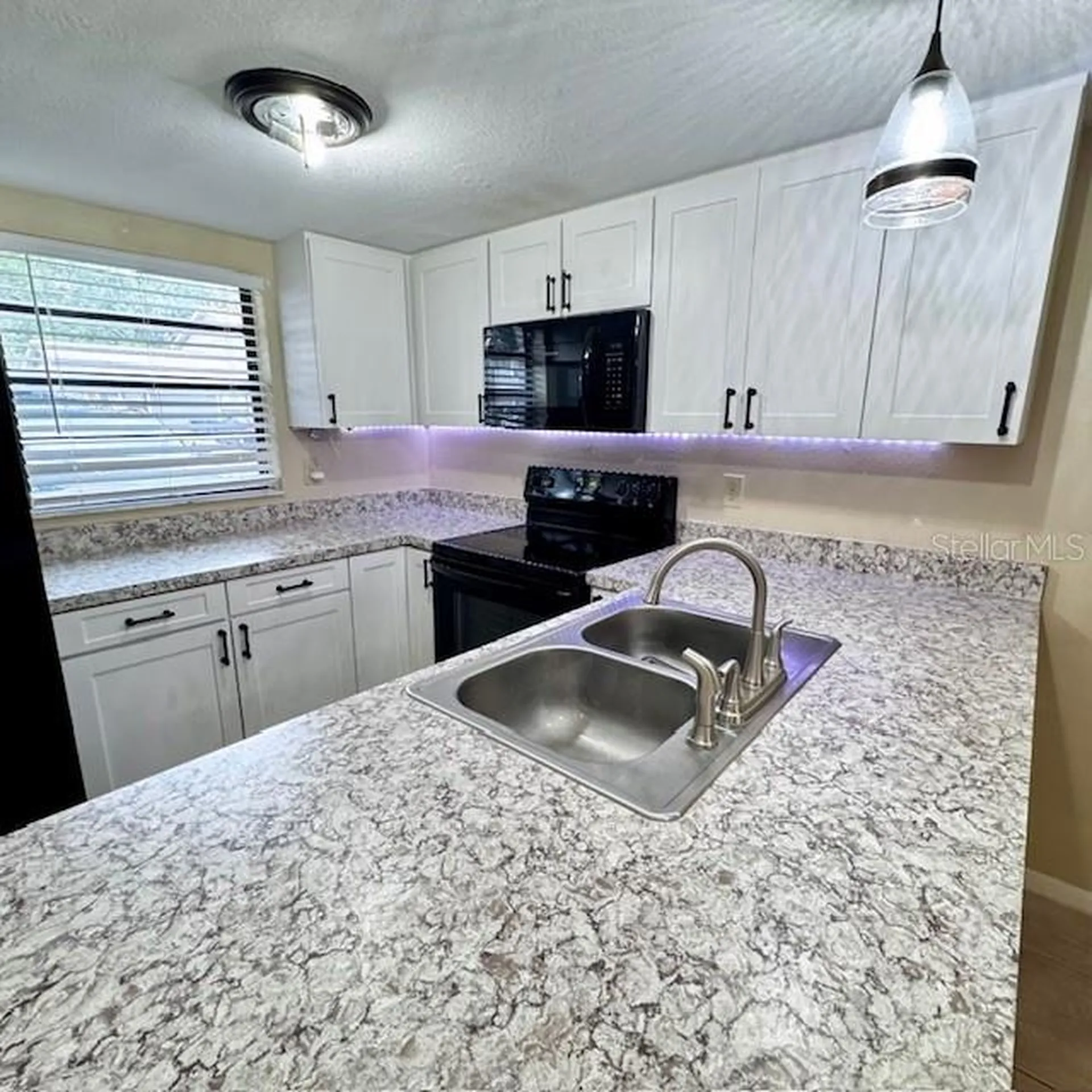 10128 Lake Oak Circle Tampa FL 33624