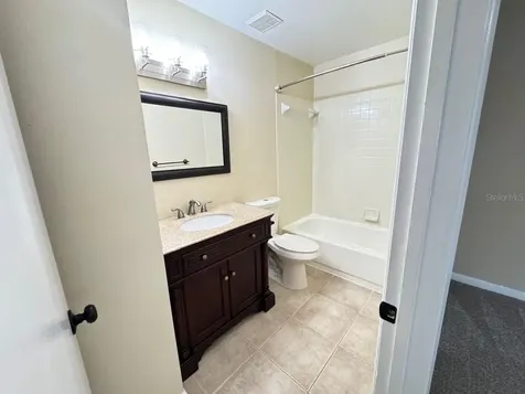 10128 Lake Oak Circle Tampa FL 33624