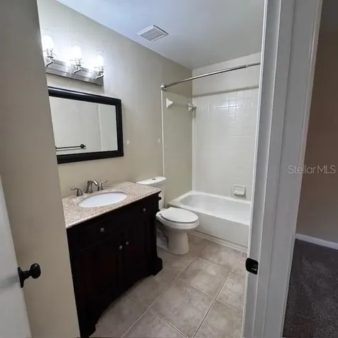 10128 Lake Oak Circle Tampa FL 33624