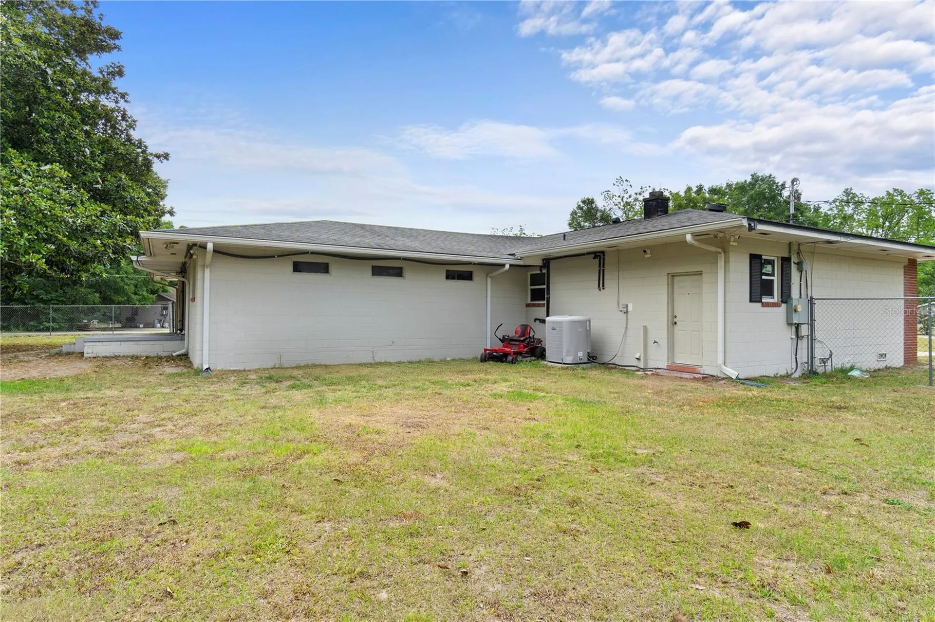 1910 NW 14th Street Ocala FL 34475