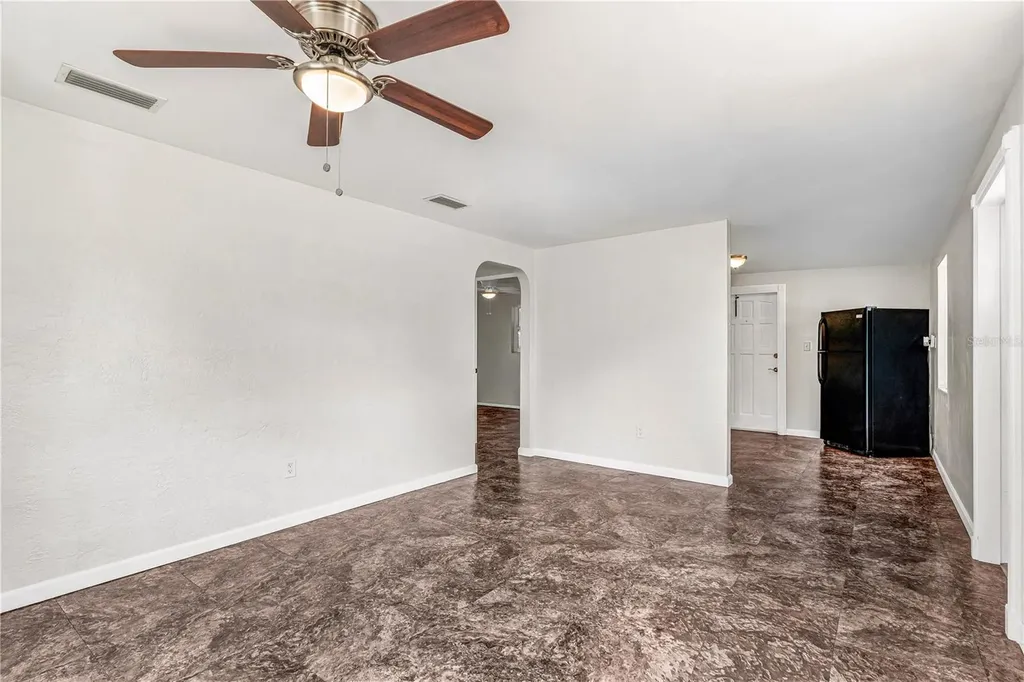 916 Flagler Avenue Edgewater FL 32132