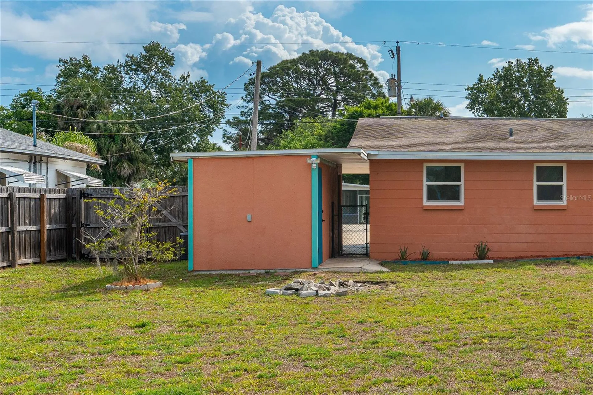 916 Flagler Avenue Edgewater FL 32132