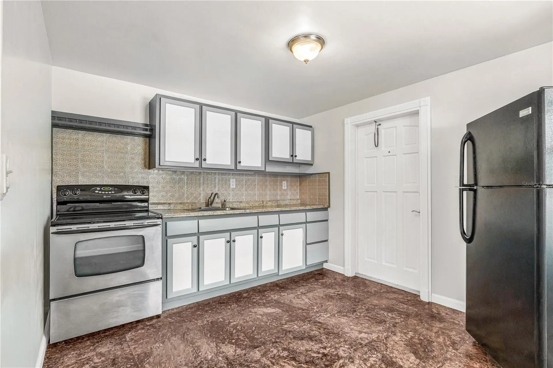 916 Flagler Avenue Edgewater FL 32132