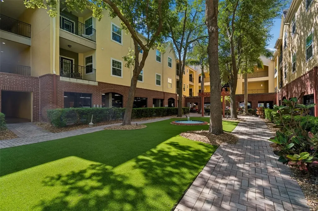 2010 E Palm Avenue Tampa FL 33605