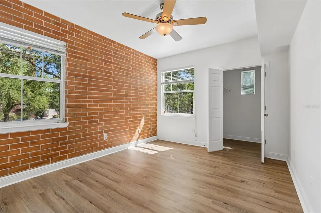 2010 E Palm Avenue Tampa FL 33605