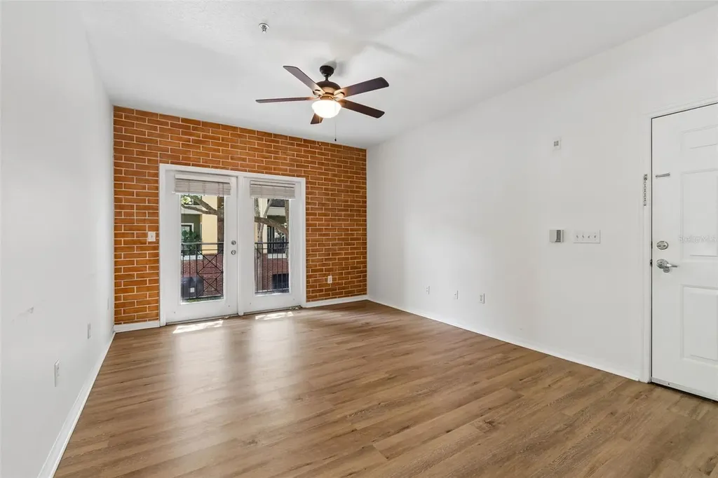 2010 E Palm Avenue Tampa FL 33605
