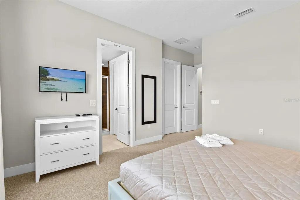 2630 Sunrise Shores Drive Kissimmee FL 34747