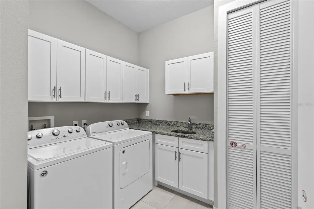 2630 Sunrise Shores Drive Kissimmee FL 34747