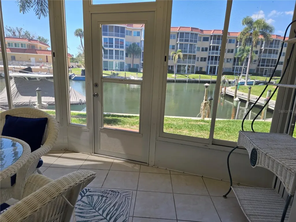 1215 S Portofino Drive Sarasota FL 34242
