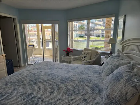1215 S Portofino Drive Sarasota FL 34242