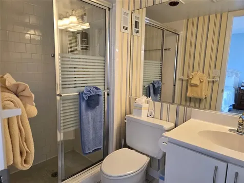 1215 S Portofino Drive Sarasota FL 34242