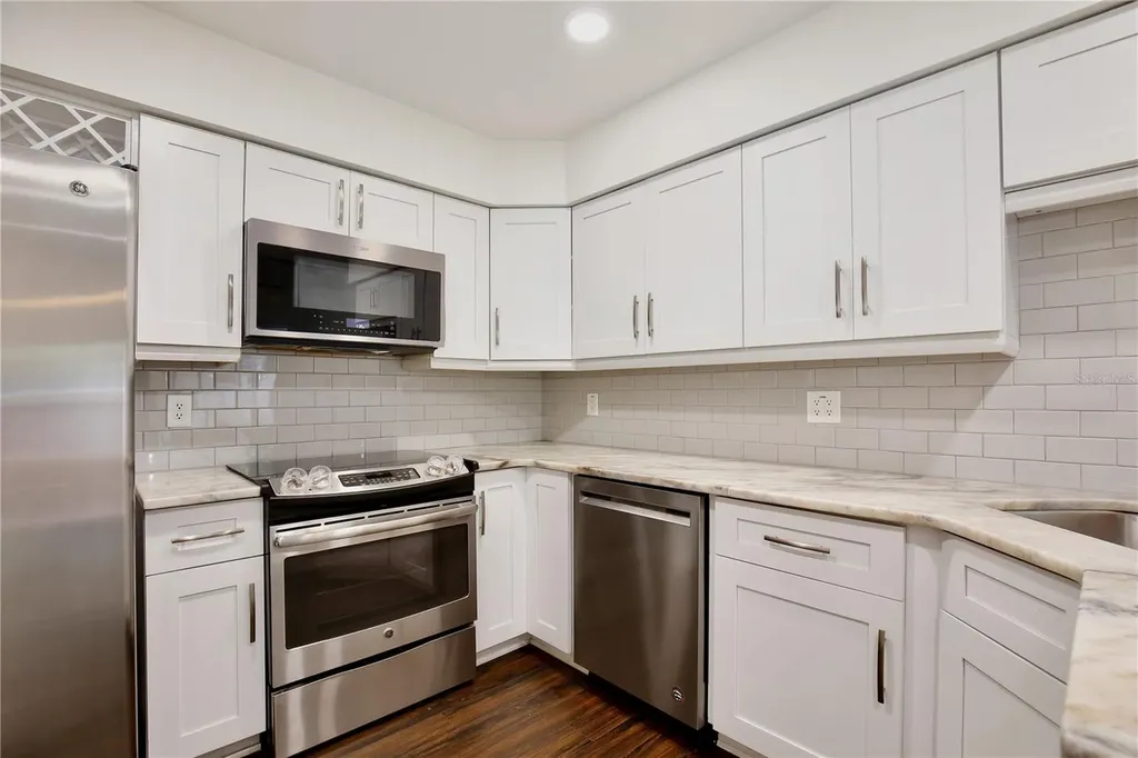 904 Norfolk Court Longwood FL 32750