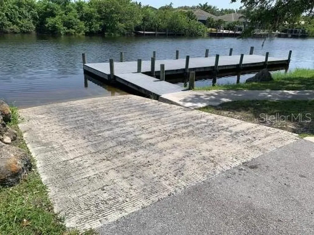 8181 Tecumseh Circle Port Charlotte FL 33981