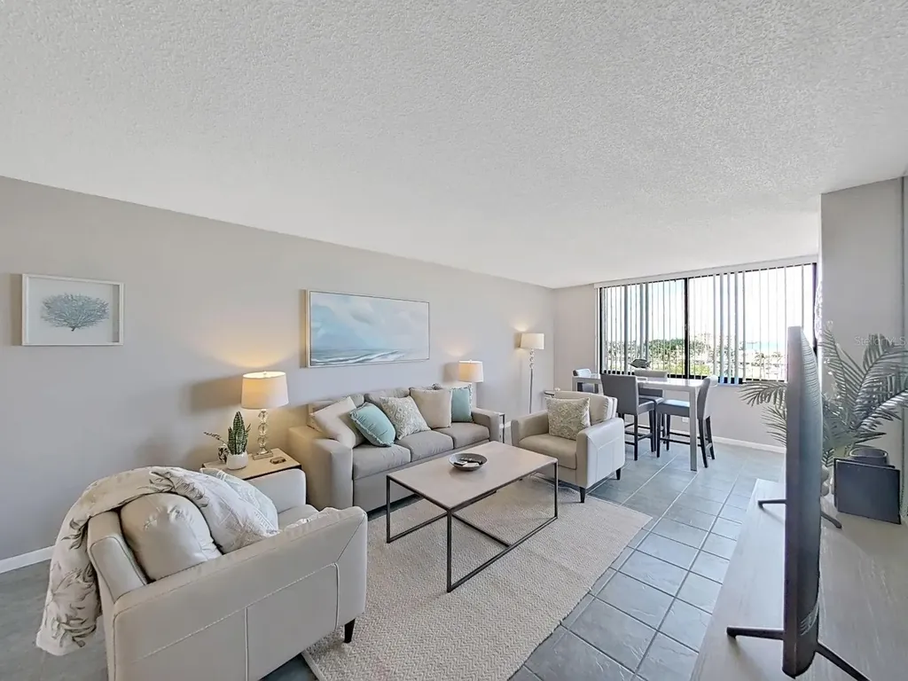 6104 Palma Del Mar Boulevard S St Petersburg FL 33715