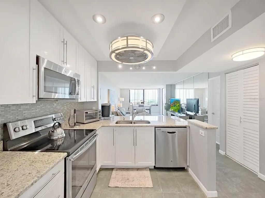 6104 Palma Del Mar Boulevard S St Petersburg FL 33715