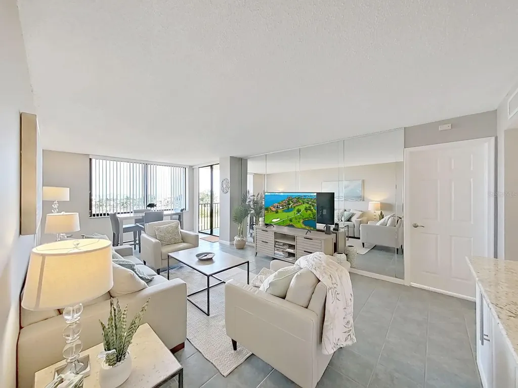 6104 Palma Del Mar Boulevard S St Petersburg FL 33715