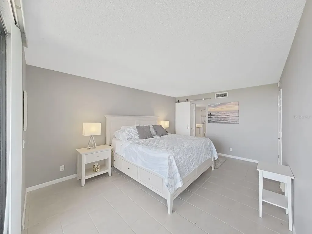 6104 Palma Del Mar Boulevard S St Petersburg FL 33715