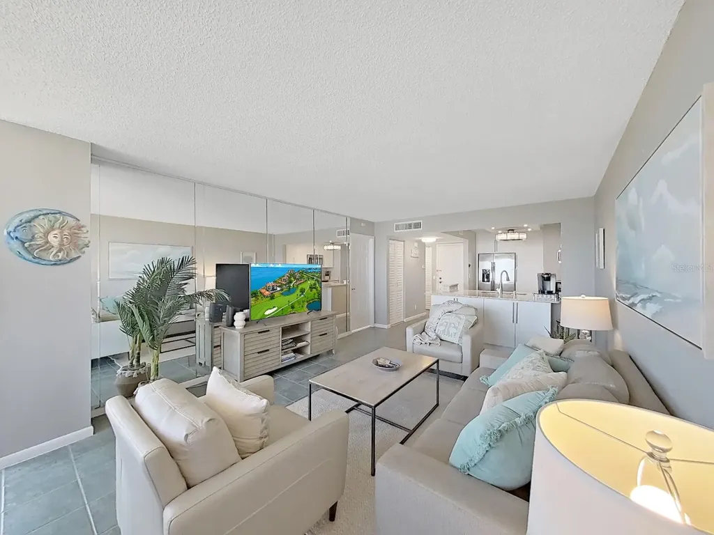 6104 Palma Del Mar Boulevard S St Petersburg FL 33715