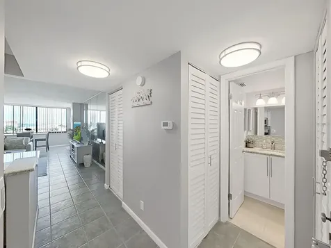 6104 Palma Del Mar Boulevard S St Petersburg FL 33715
