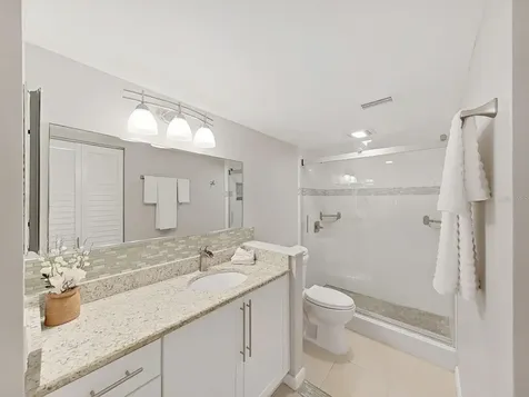 6104 Palma Del Mar Boulevard S St Petersburg FL 33715