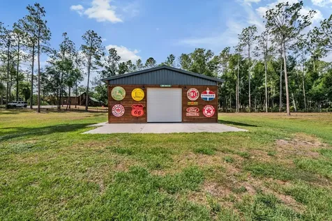 17833 Hyland Lane Dade City FL 33523