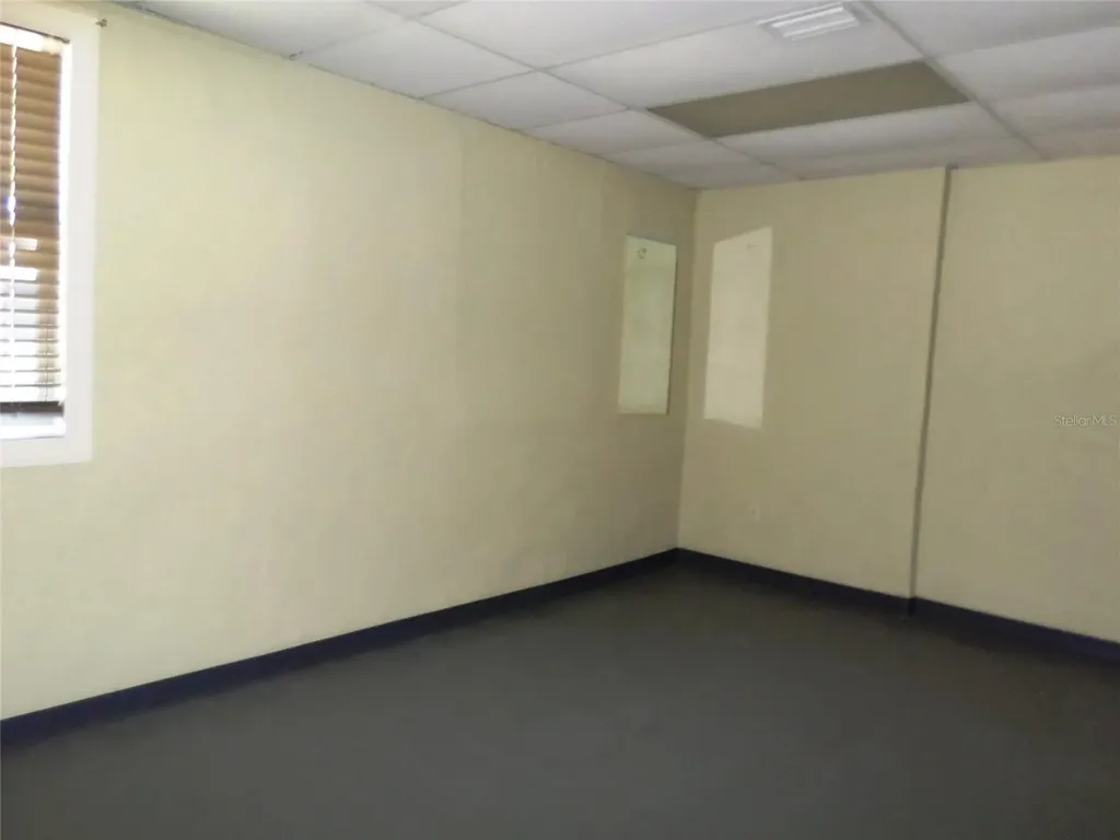 6005 Highway 40 W Yankeetown FL 34498