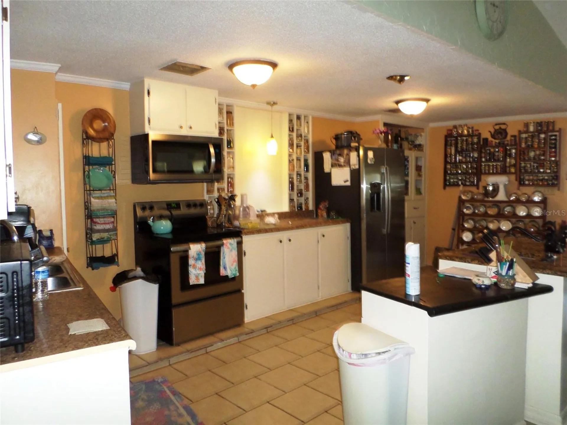 6005 Highway 40 W Yankeetown FL 34498