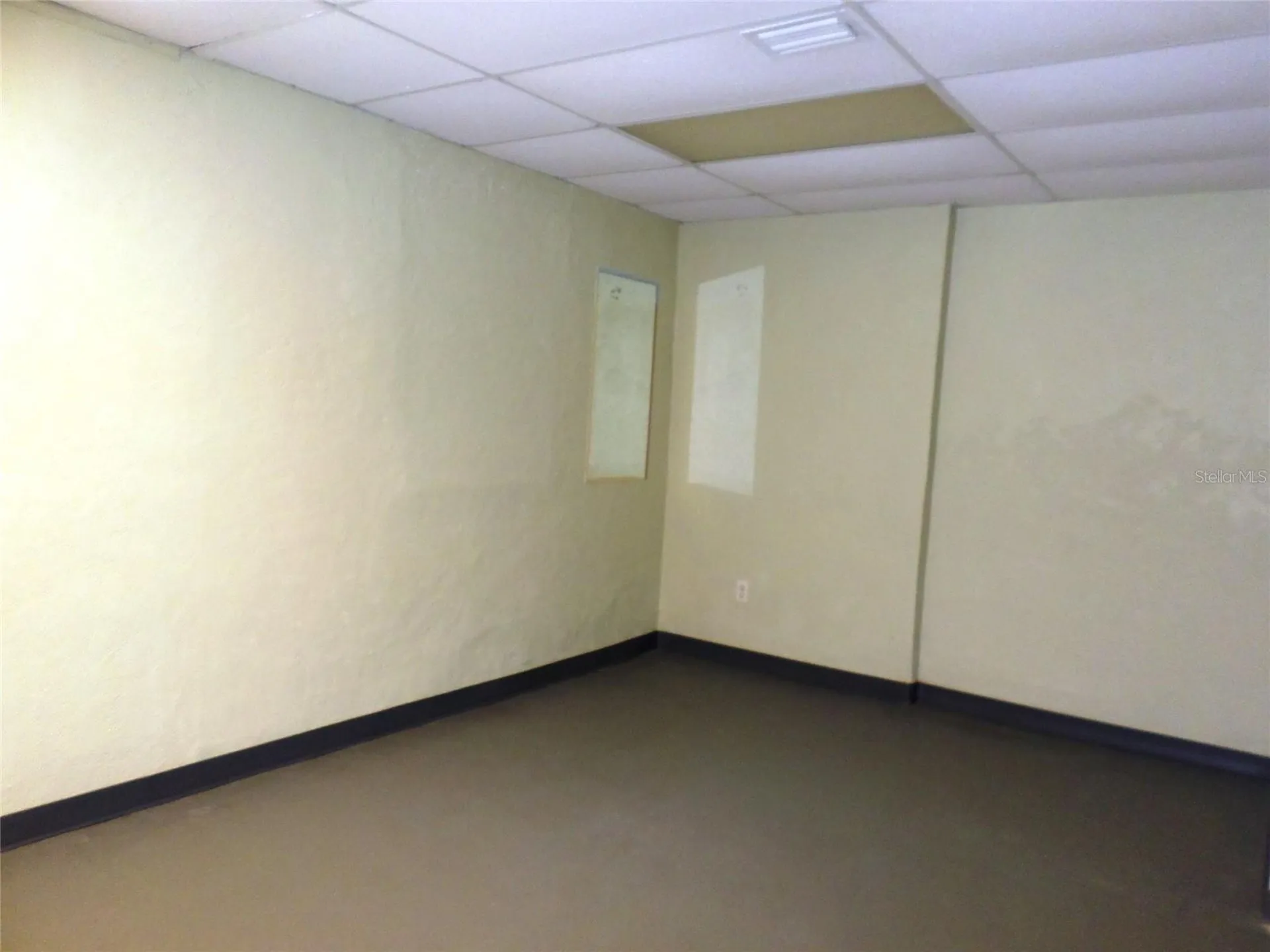 6005 Highway 40 W Yankeetown FL 34498