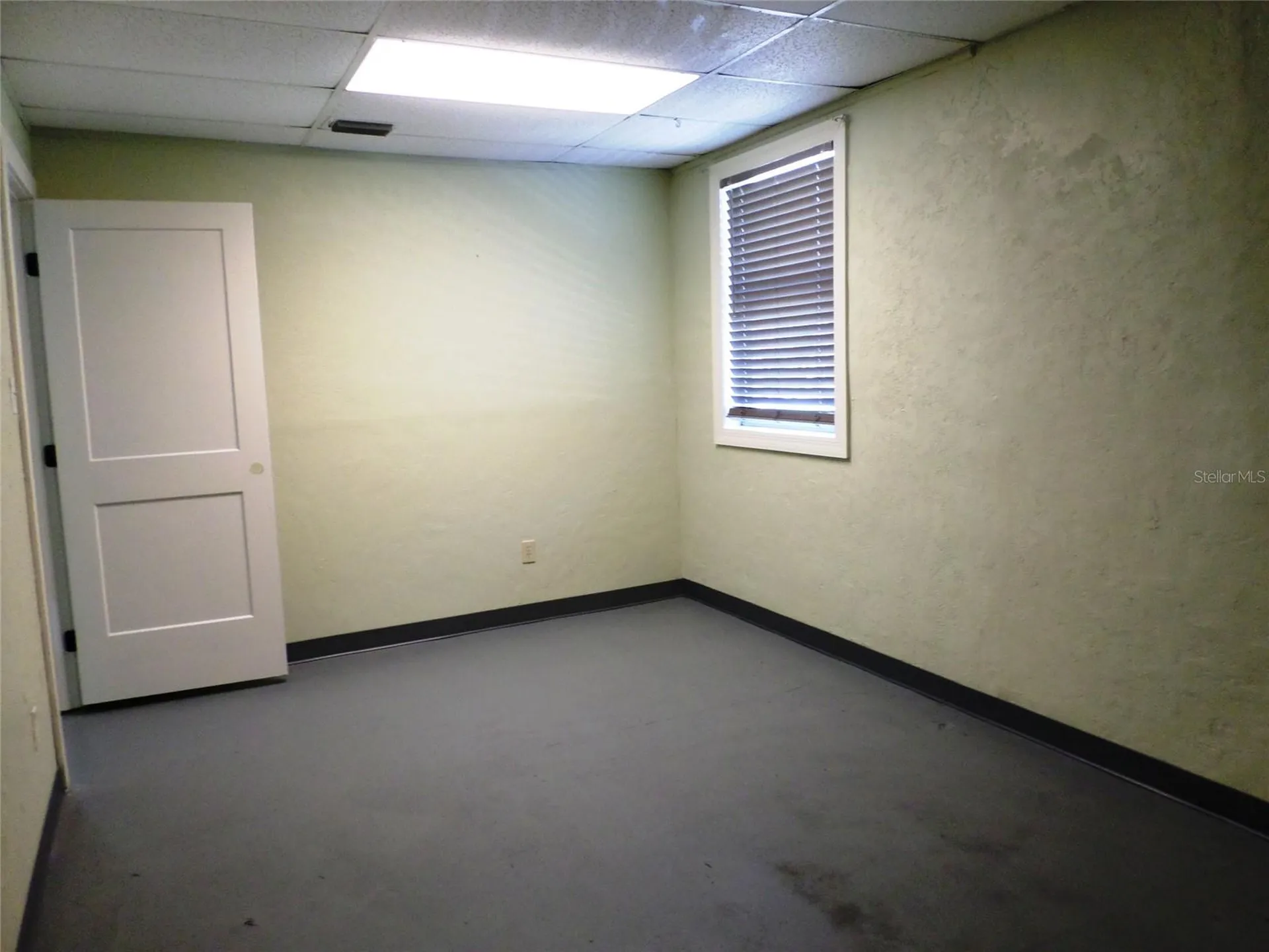 6005 Highway 40 W Yankeetown FL 34498